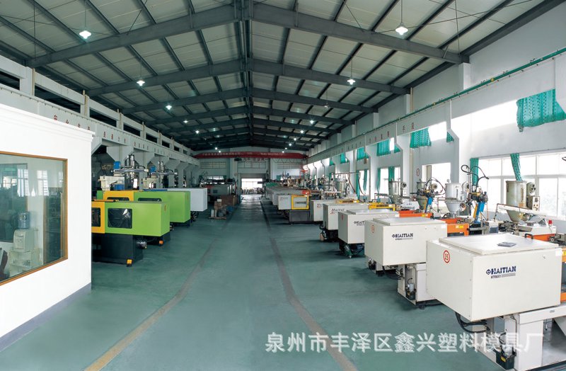 塑料加工厂行业动态：绿色转型与技术创新